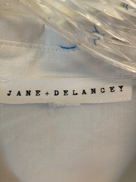 Jane and Delancey “ Ciao” White Button-Down Linen Blend Shirt with Blue Trim - Picture 2 of 6